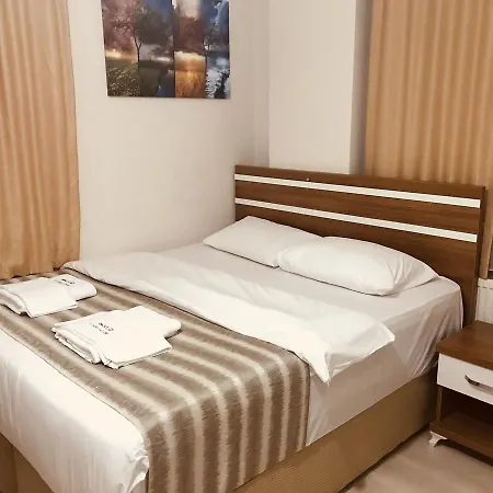 Akyuz Rooming House Hotel 3*