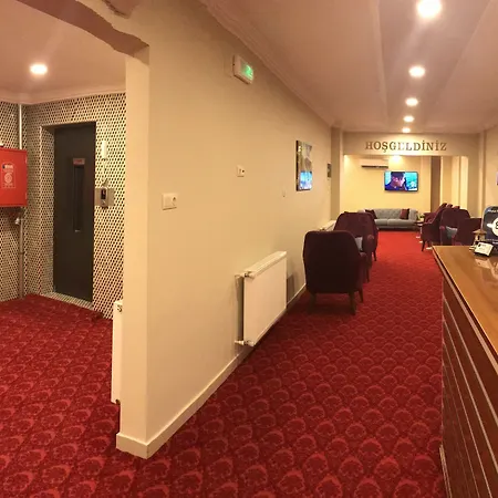 Akyuz Rooming House Hotel 3*