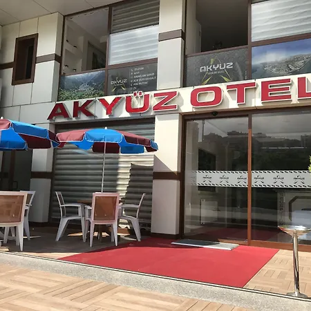 Hotel Akyuz Rooming House
